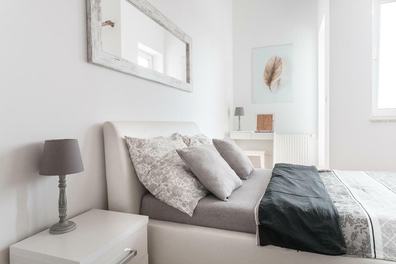 Apartamenty Trzy Wieze Warsaw Exterior photo